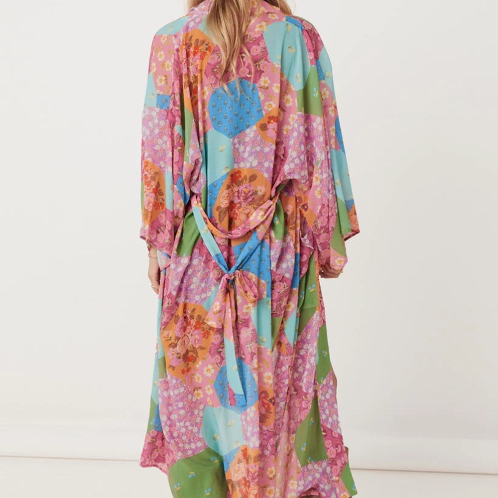 Spell Freda Robe - Picture 3 of 13